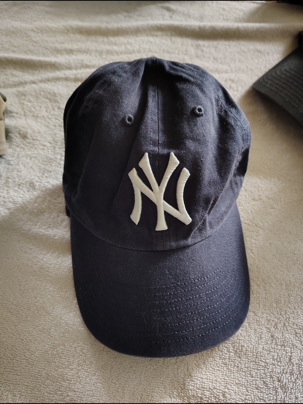 5 New York Yankees Hat Bundle Camo, Khaki Black Navy Blue And Black - Picture 7 of 13